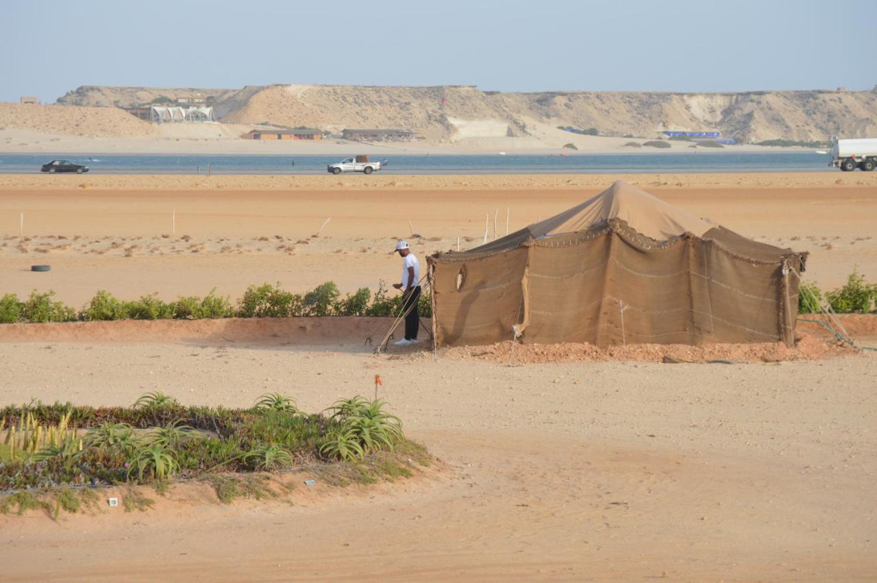 Dakhla Kitesurf World Hotel Bagian luar foto